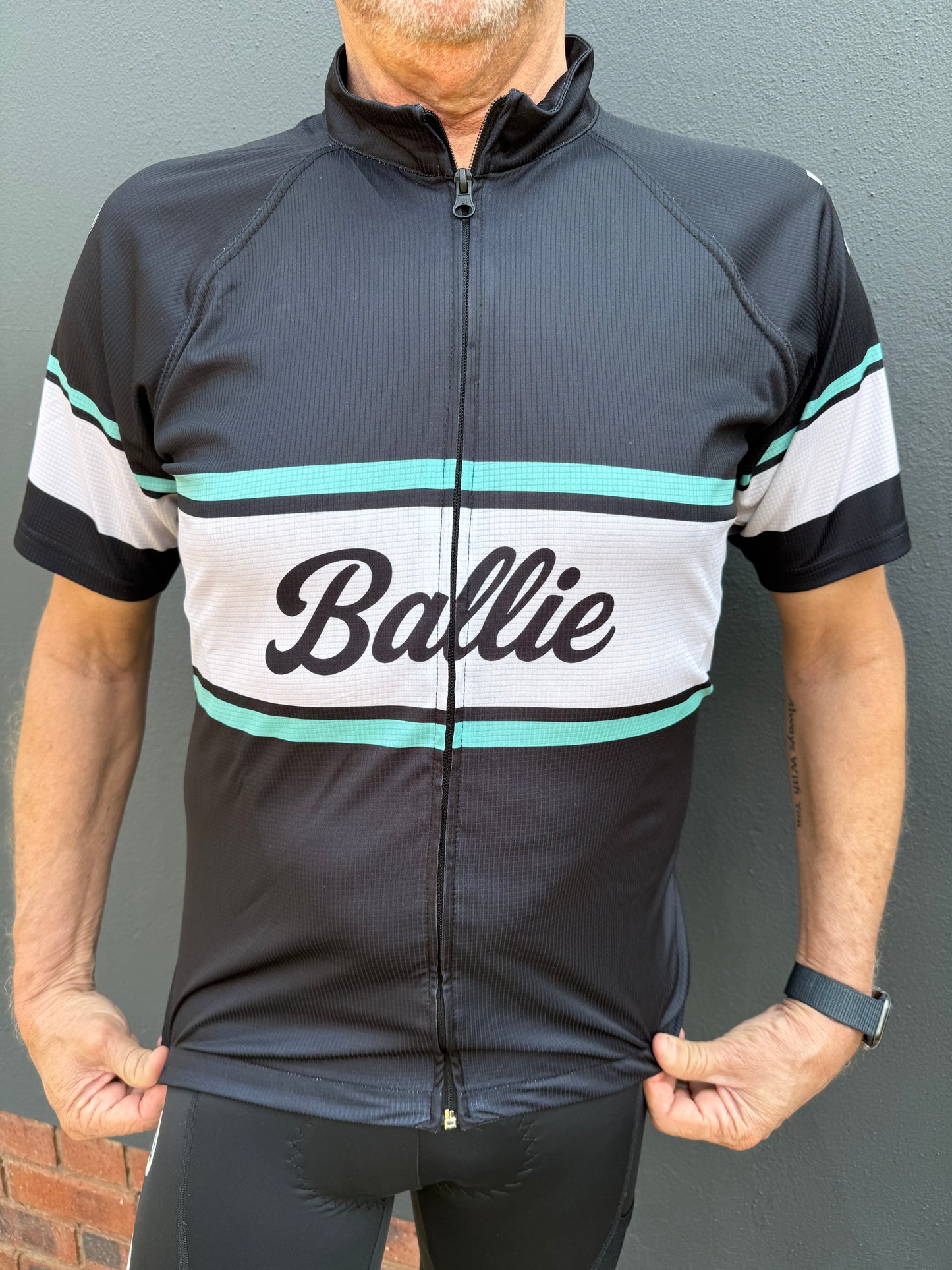 Ballie Retro Jersey - Black