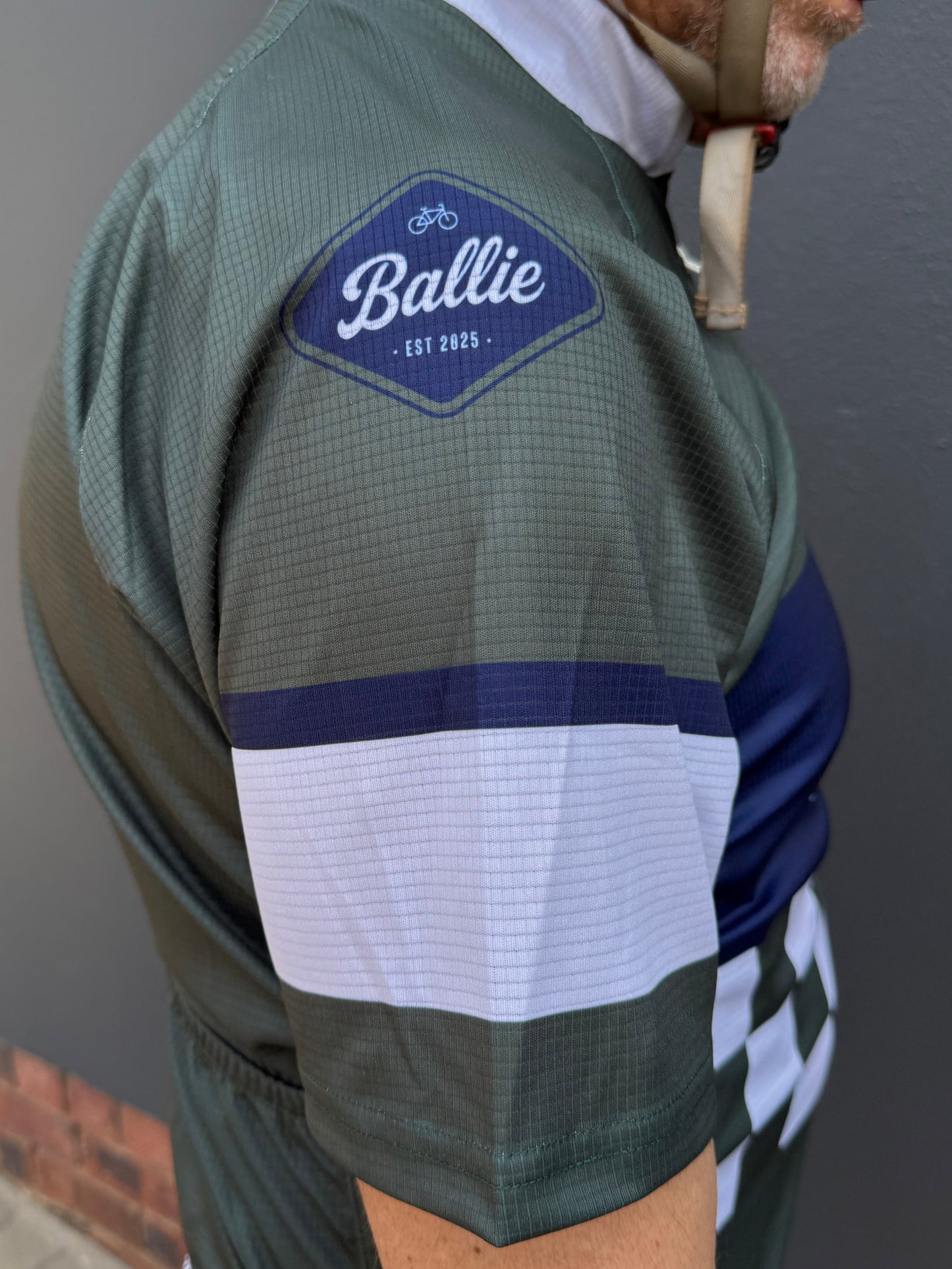 Ballie Retro Jersey - Green
